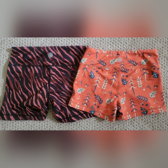 IAB shorts - Picture 2 of 3